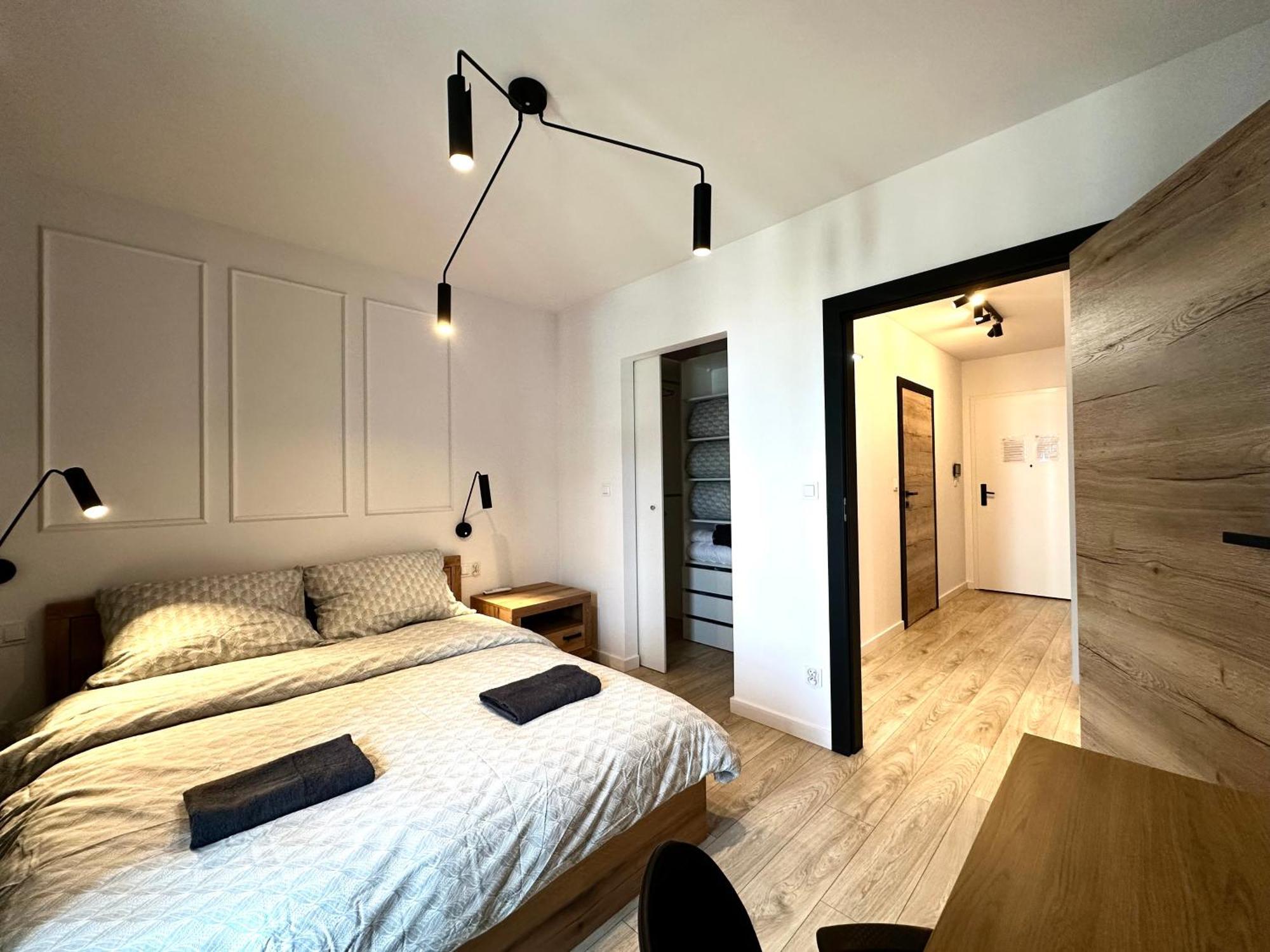 Traugutta - Fitness & Parking Apartment